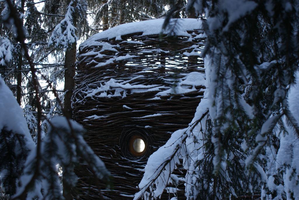 Cabane Entre Terre Et Ciel Saint-Nicolas-la-Chapelle  Exterior photo